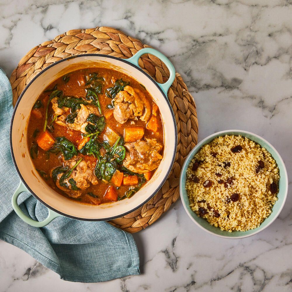 One-Pot North African-Style Chicken Thigh Tagine